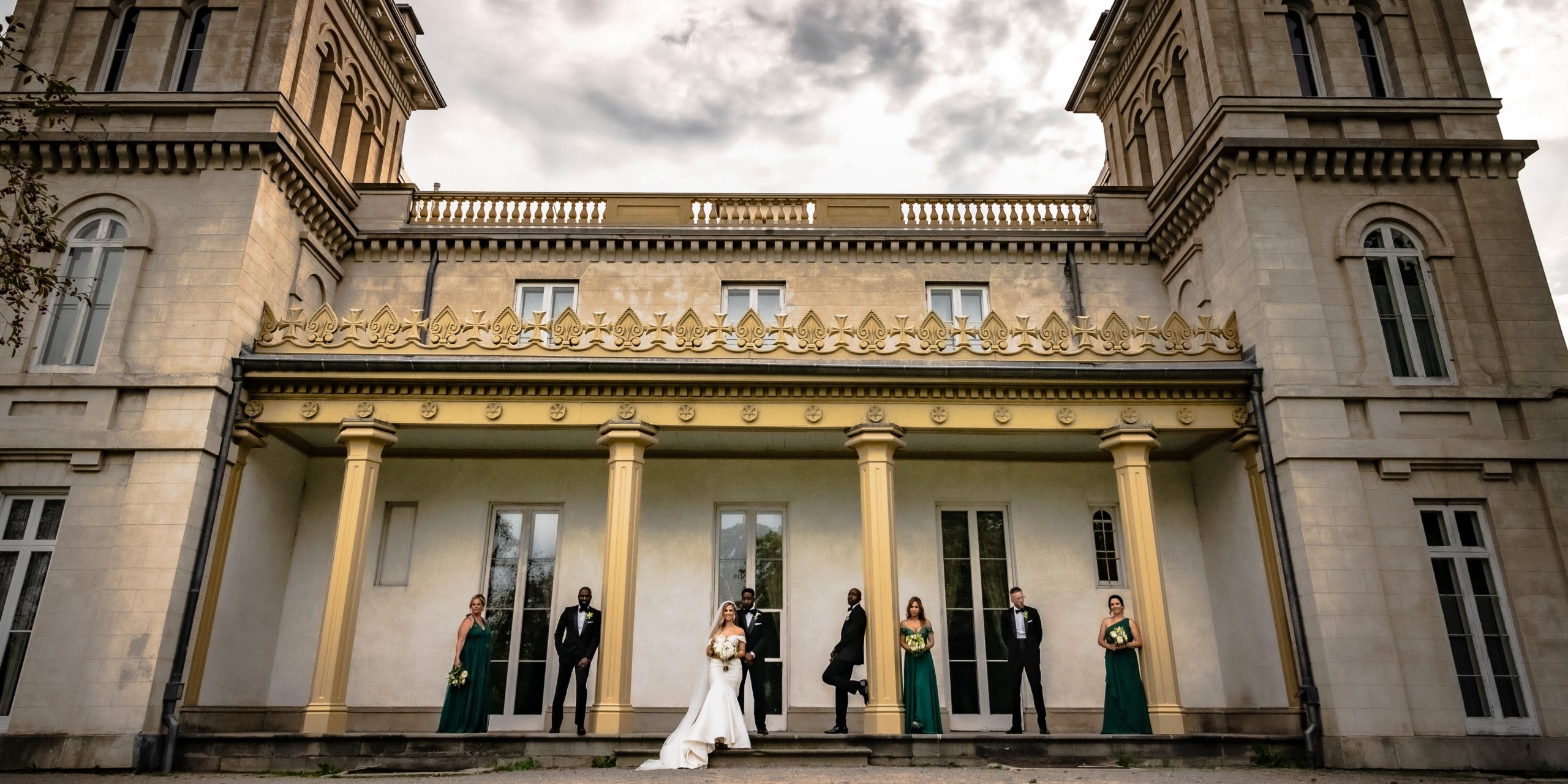 wedding party photo at Dundurn Castle